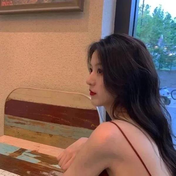 女仆